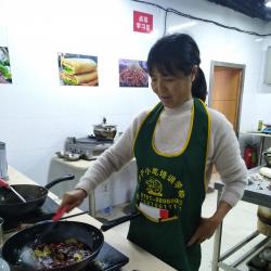 丰城李学员复习卤菜项目，味道好极了！